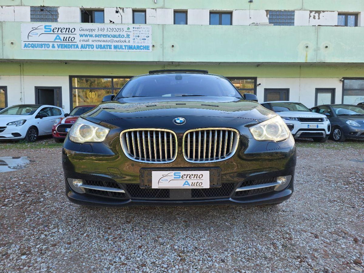 BMW Serie 5 GT 550i  Futura (3)