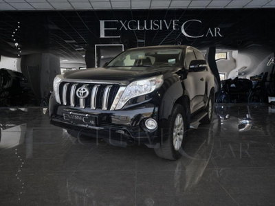 Toyota Land Cruiser 2.8 D4-D 5 porte Lounge usata