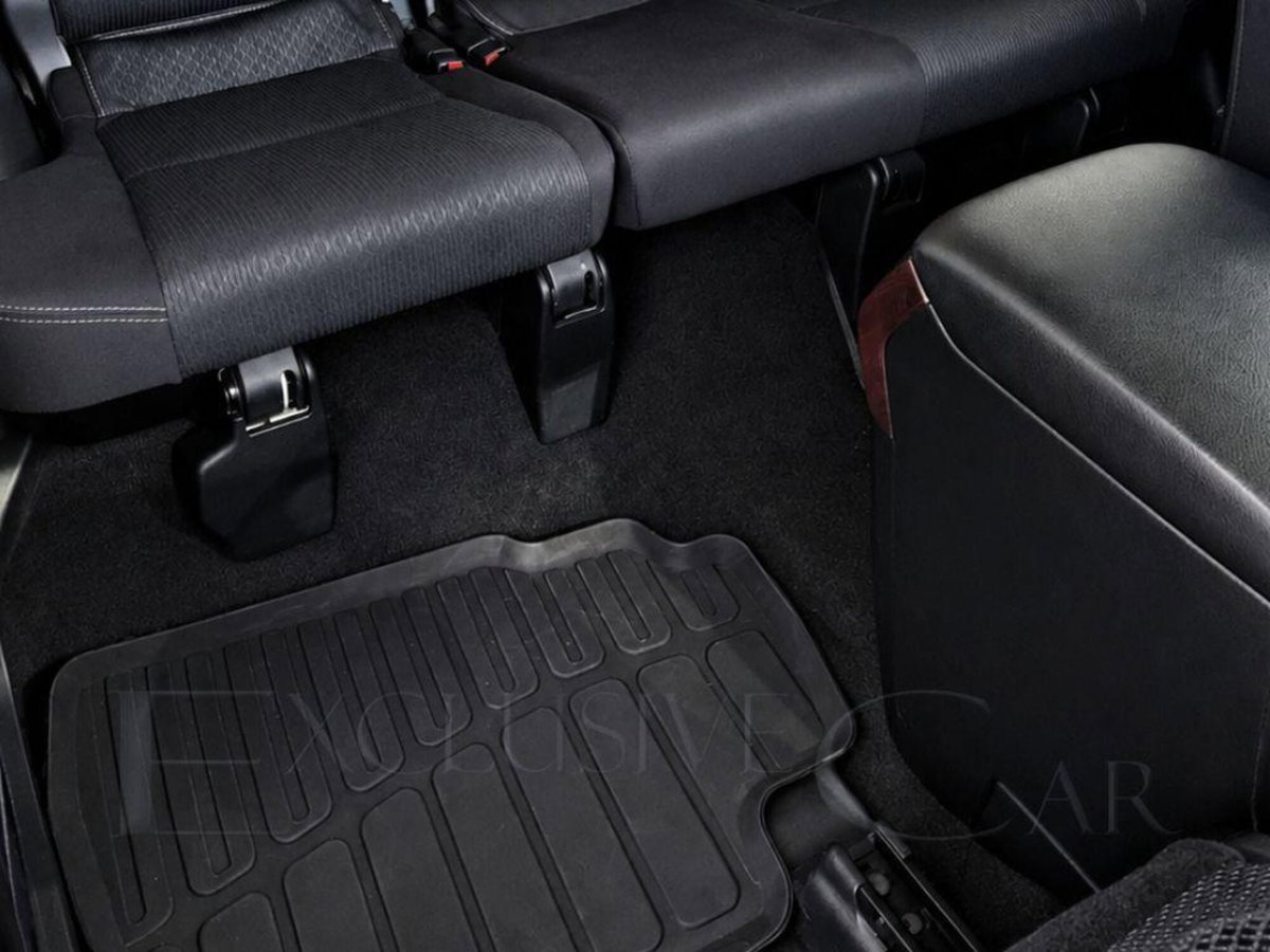Toyota Land Cruiser 2.8 D4-D 5 porte Lounge (10)
