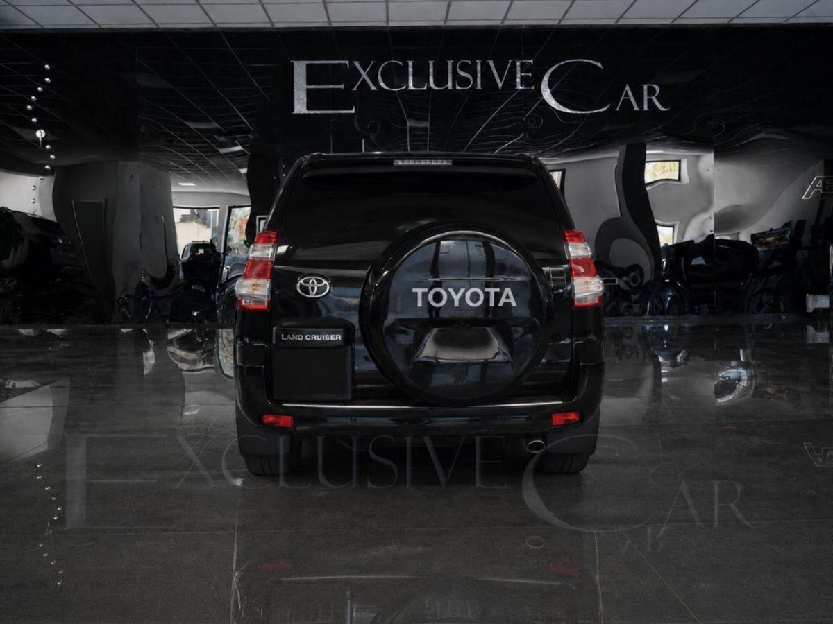 Toyota Land Cruiser 2.8 D4-D 5 porte Lounge (2)