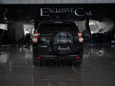 Toyota Land Cruiser 2.8 D4-D 5 porte Lounge (2)
