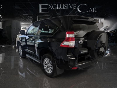 Toyota Land Cruiser 2.8 D4-D 5 porte Lounge (4)