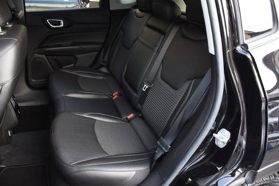 Jeep Compass 1.3 T4 190CV PHEV AT6 4xe Night Eagle (20)