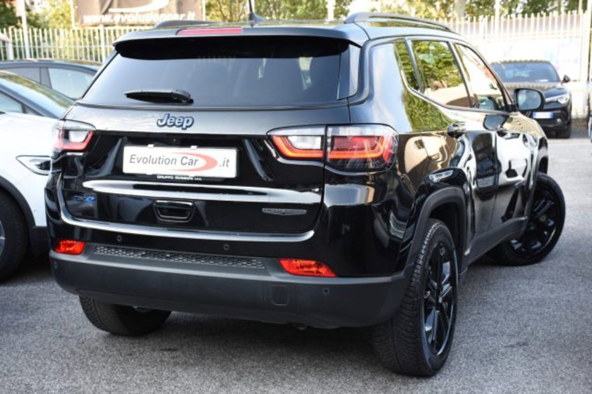 Jeep Compass 1.3 T4 190CV PHEV AT6 4xe Night Eagle (3)