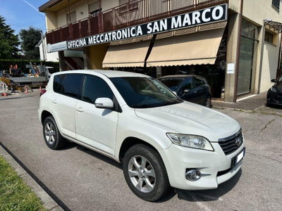 Toyota Rav4 2.2 D-4D 150 CV DPF Exclusive usata