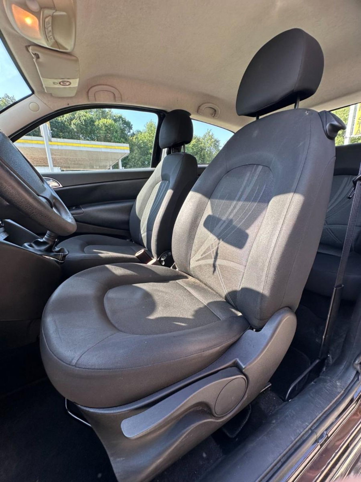 Lancia Ypsilon 1.3 MJT 75 CV Unyca (9)