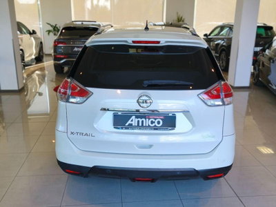 Nissan X-Trail 1.6 dCi 2WD Tekna (6)