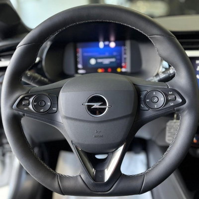 Opel Corsa 1.2 100 CV Edition (13)