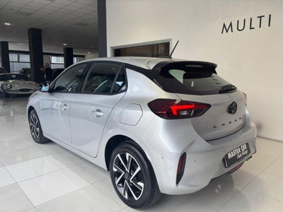 Opel Corsa 1.2 100 CV Edition (2)