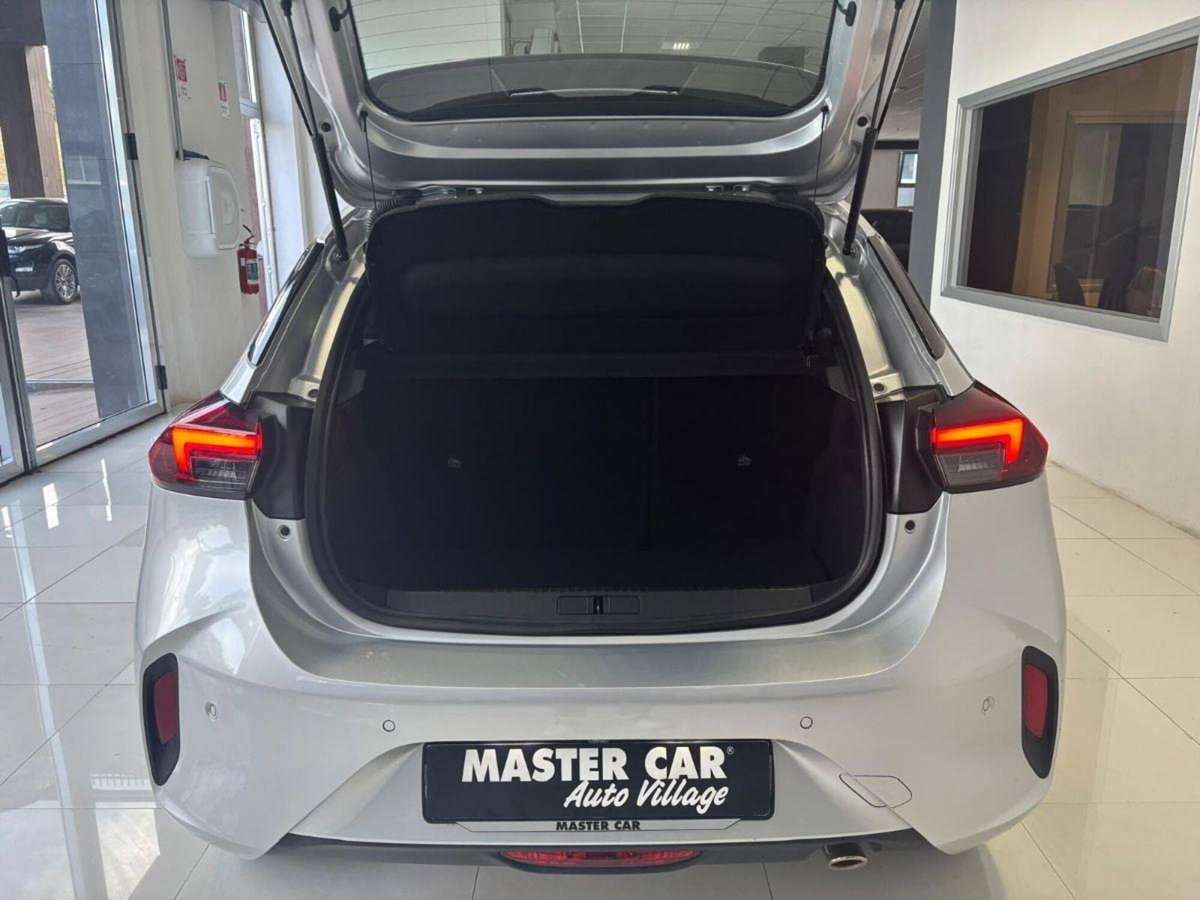 Opel Corsa 1.2 100 CV Edition (7)