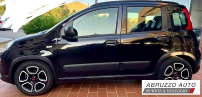 Fiat Panda 1.0 FireFly S&S Hybrid City Cross usata
