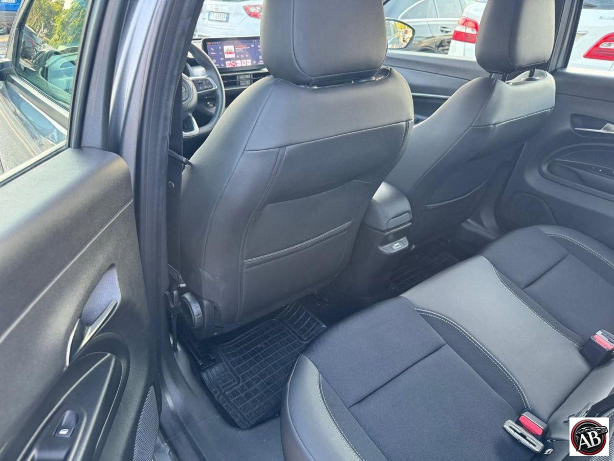 Jeep Avenger 1.2 turbo Summit fwd 100cv (16)