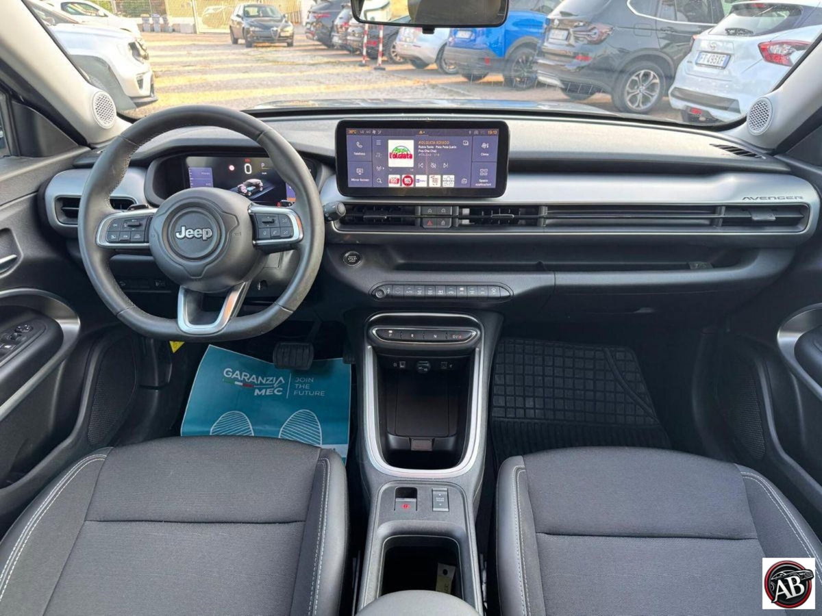 Jeep Avenger 1.2 turbo Summit fwd 100cv (7)