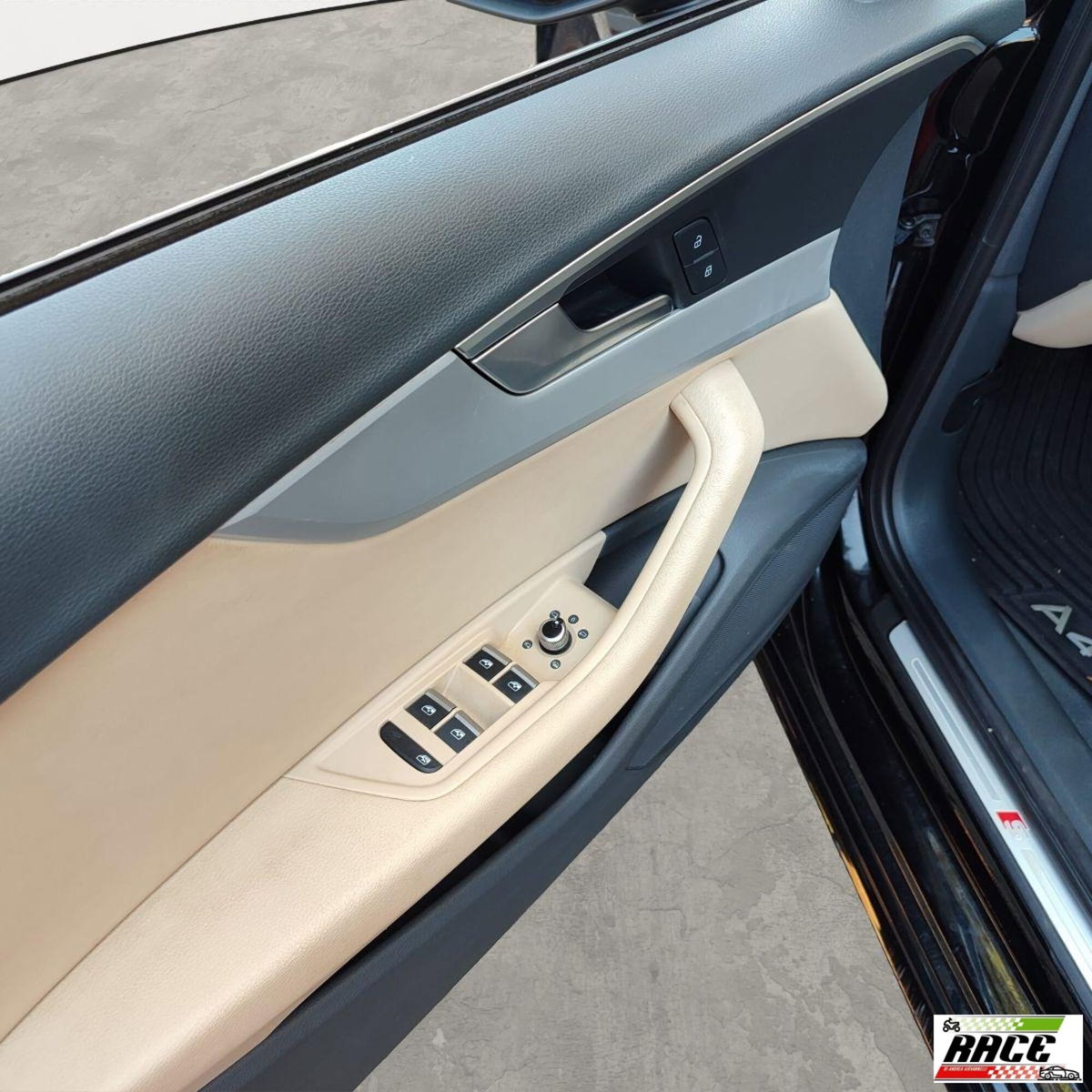 Audi A4 Avant 40 TDI quattro S tronic S line edition (12)