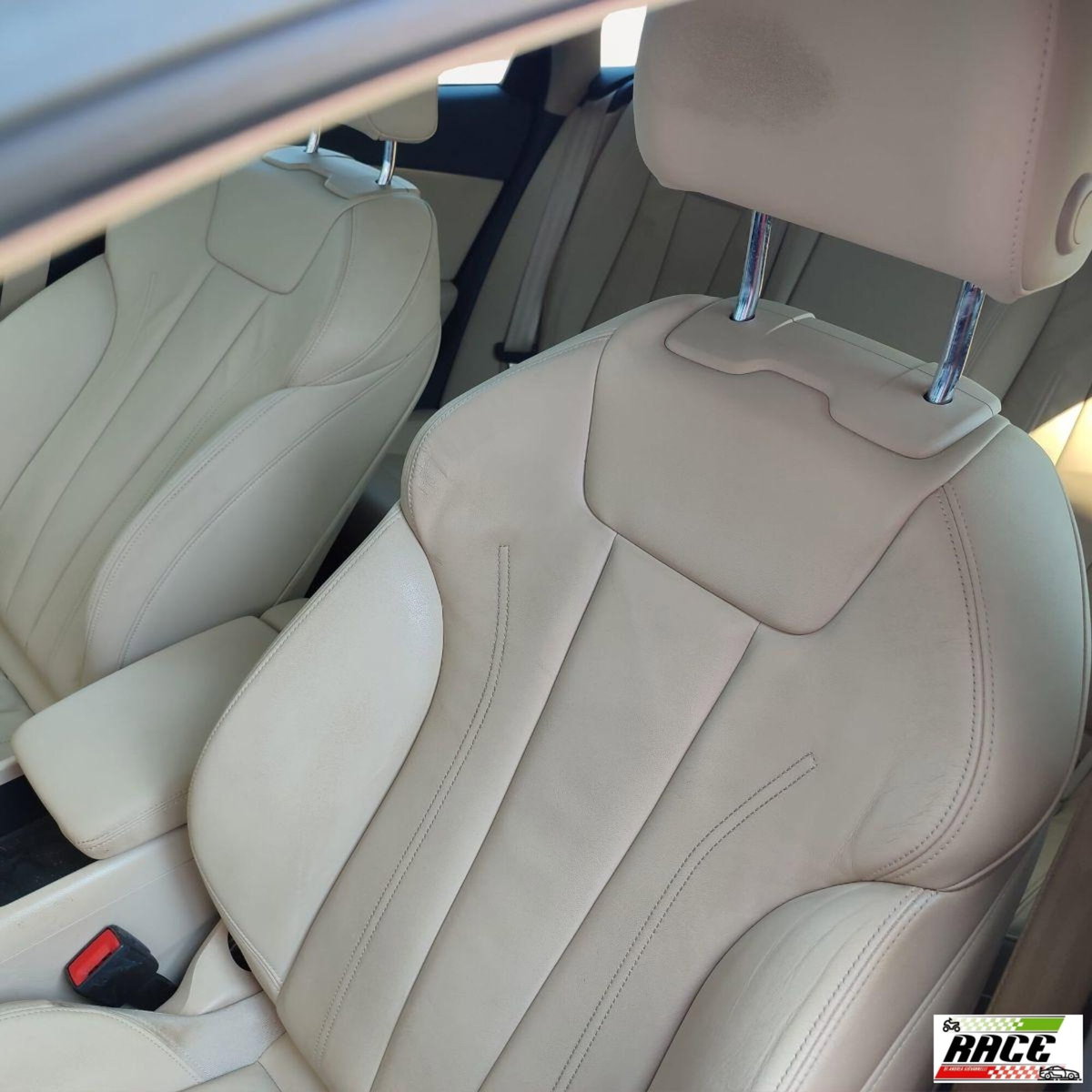 Audi A4 Avant 40 TDI quattro S tronic S line edition (13)