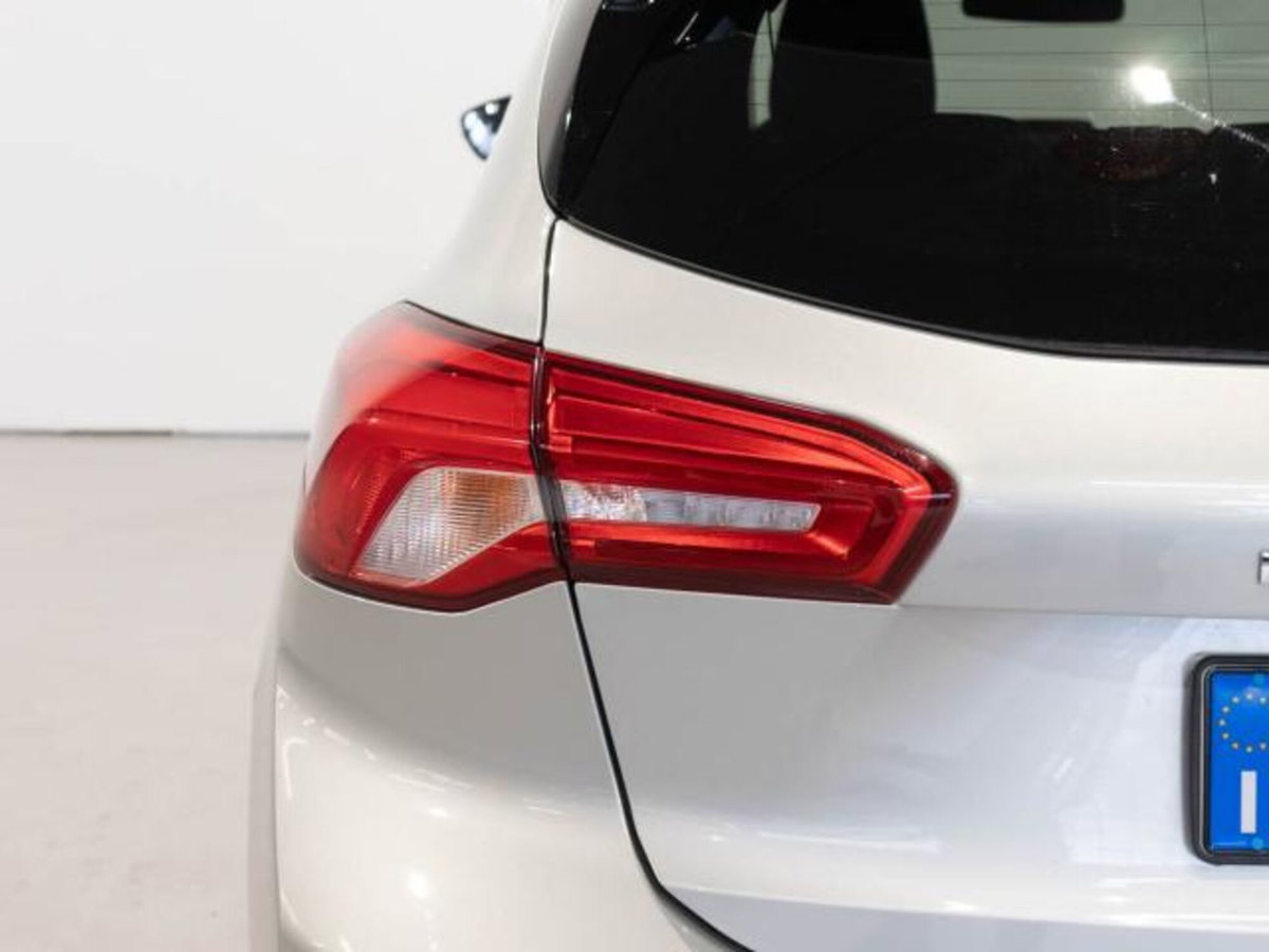 Ford Focus 1.5 EcoBlue 120 CV 5p. Active (9)