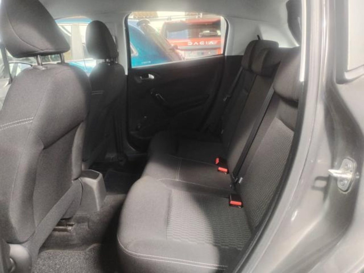 Peugeot 208 BlueHDi 100 Stop&Start 5 porte Active (12)