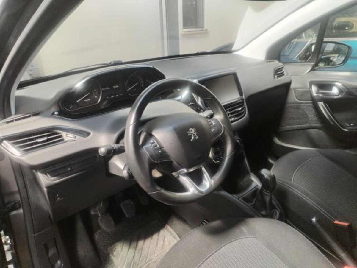 Peugeot 208 BlueHDi 100 Stop&Start 5 porte Active (7)