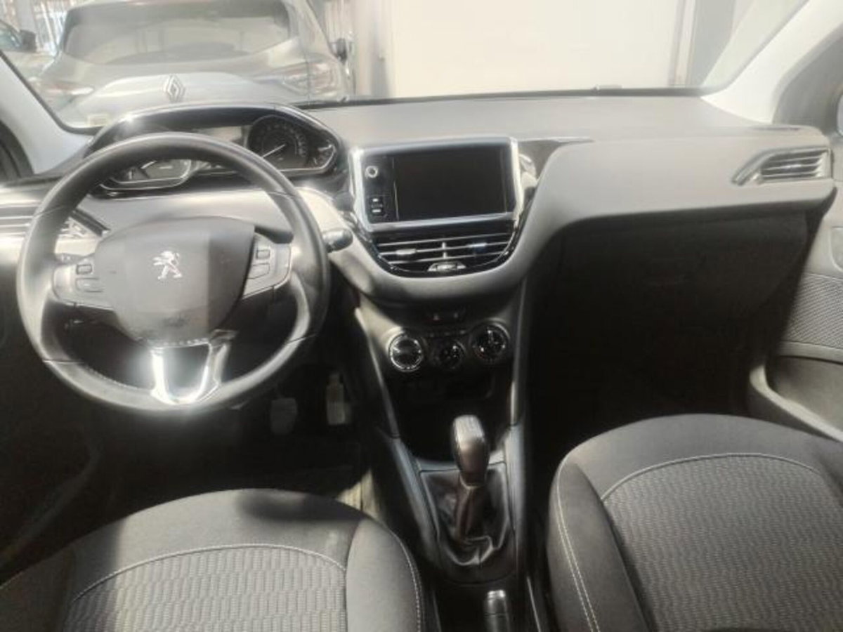 Peugeot 208 BlueHDi 100 Stop&Start 5 porte Active (8)