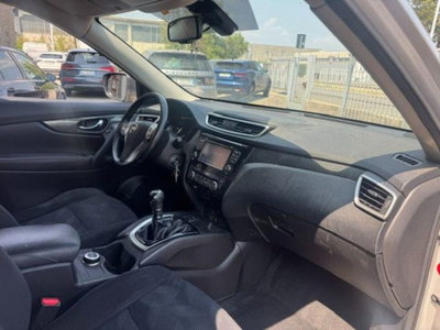 Nissan X-Trail 1.6 dCi 4WD Tekna (11)