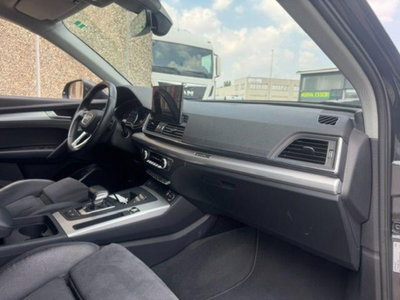 Audi Q5 40 TDI 204 CV quattro S tronic Business (14)