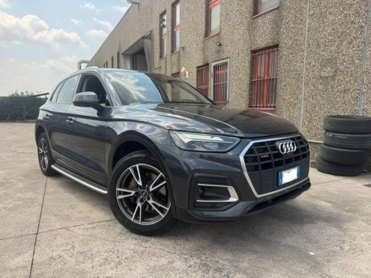 Audi Q5 40 TDI 204 CV quattro S tronic Business (4)