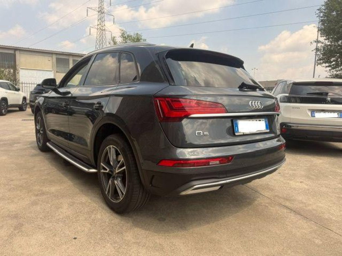 Audi Q5 40 TDI 204 CV quattro S tronic Business (6)