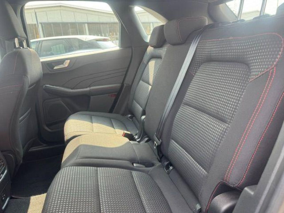 Ford Kuga 2.5 Full Hybrid 190 CV CVT AWD ST-Line Design (8)