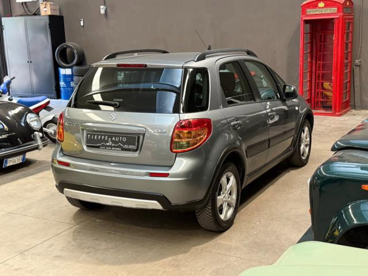 Suzuki SX4 16V Outdoor Line GL (4)