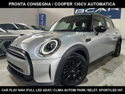 MINI Mini 1.5 Cooper 5 porte usata