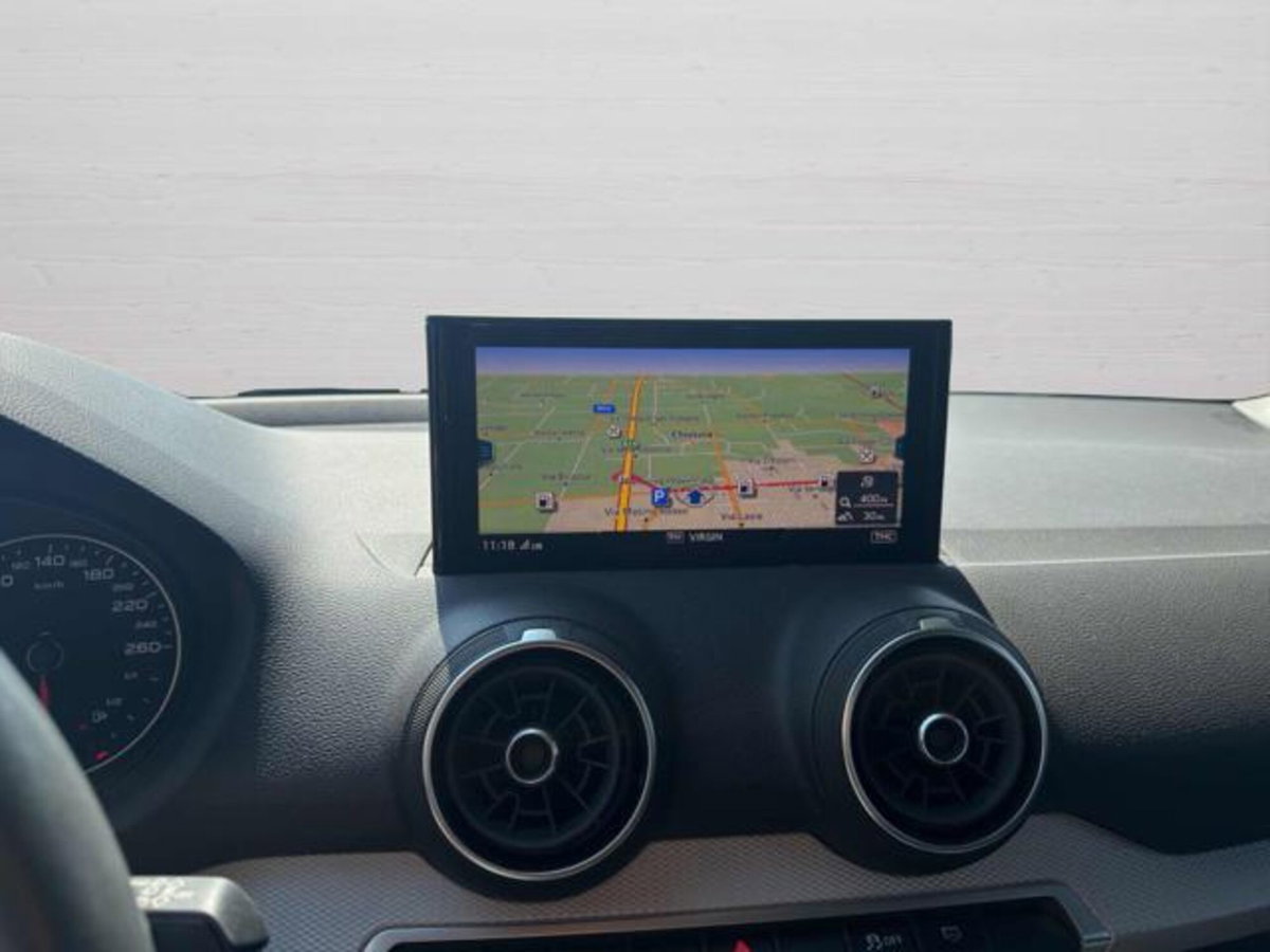 Audi Q2 Q2 35 TDI S tronic Business (12)