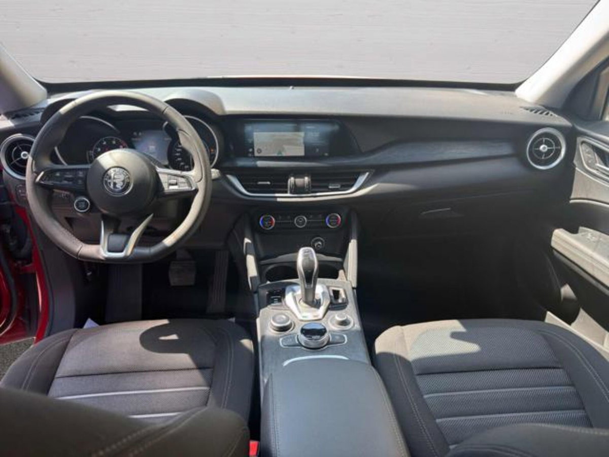 Alfa Romeo Stelvio Stelvio 2.0 Turbo 200 CV AT8 Q4 Super Business (11)