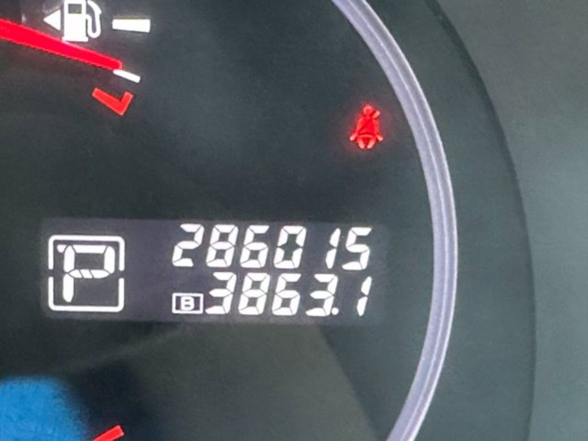 Nissan Murano 2.5 dCi Tekna (15)