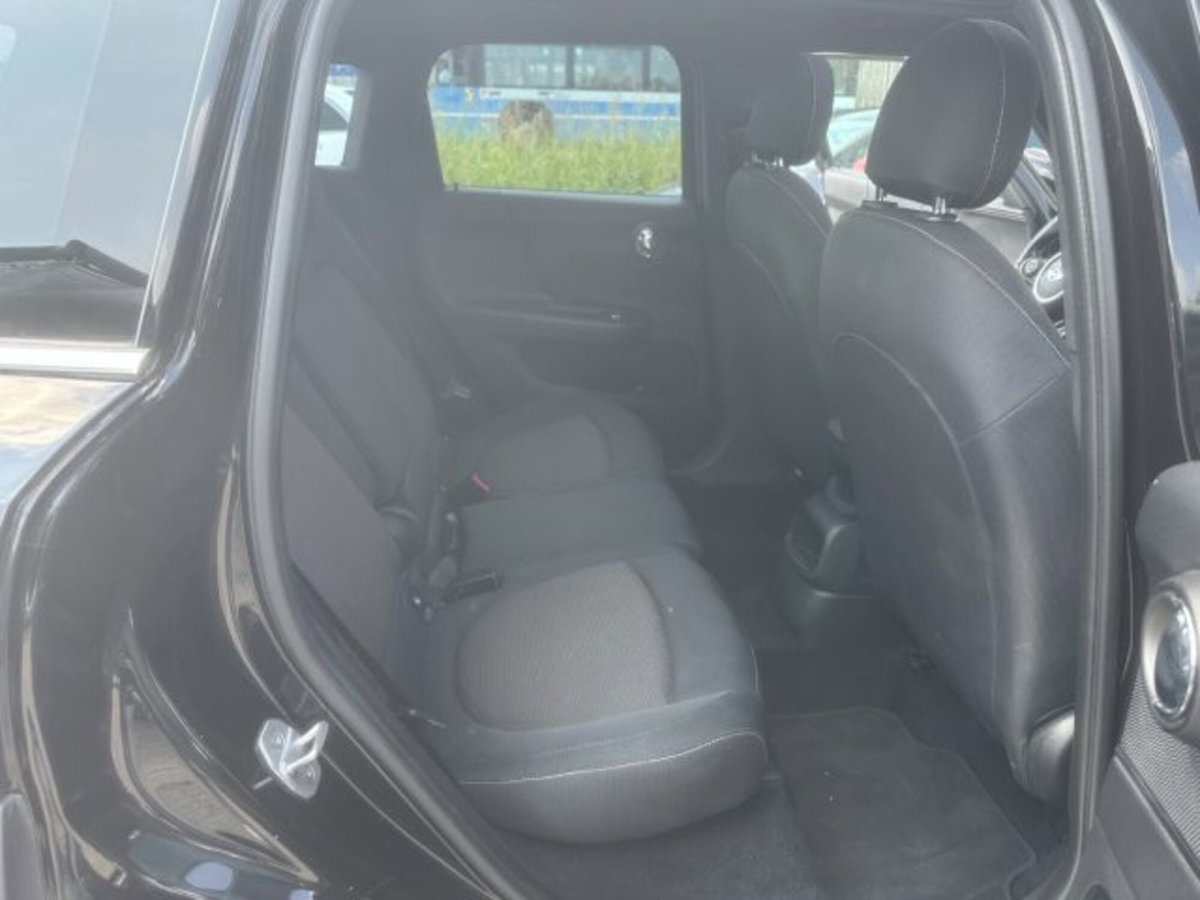 MINI Mini Countryman 2.0 Cooper D Business Countryman (10)