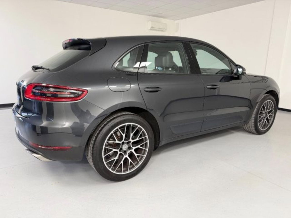 Porsche Macan 2.0 (9)