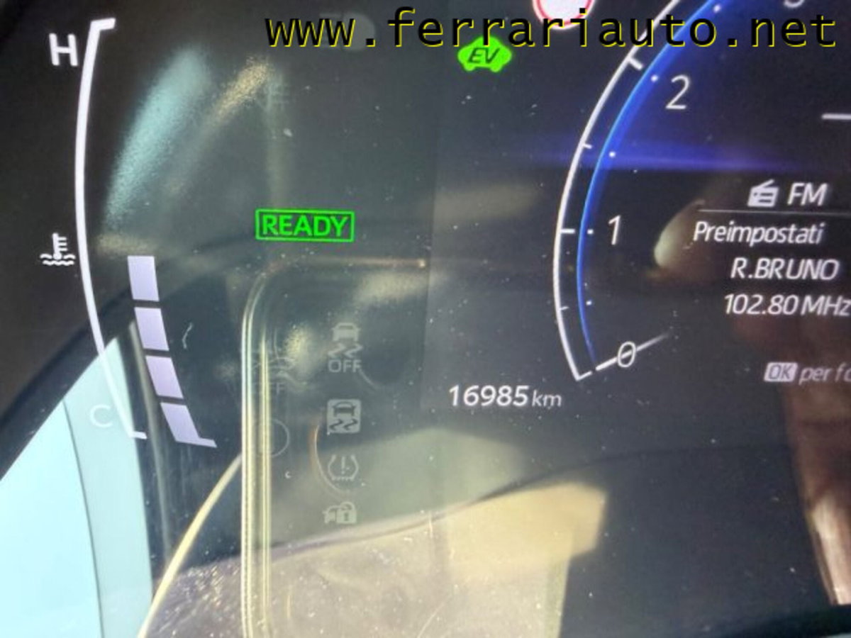 Toyota Yaris Cross 1.5h GR Sport Black Sky fwd 116cv e-cvt (9)