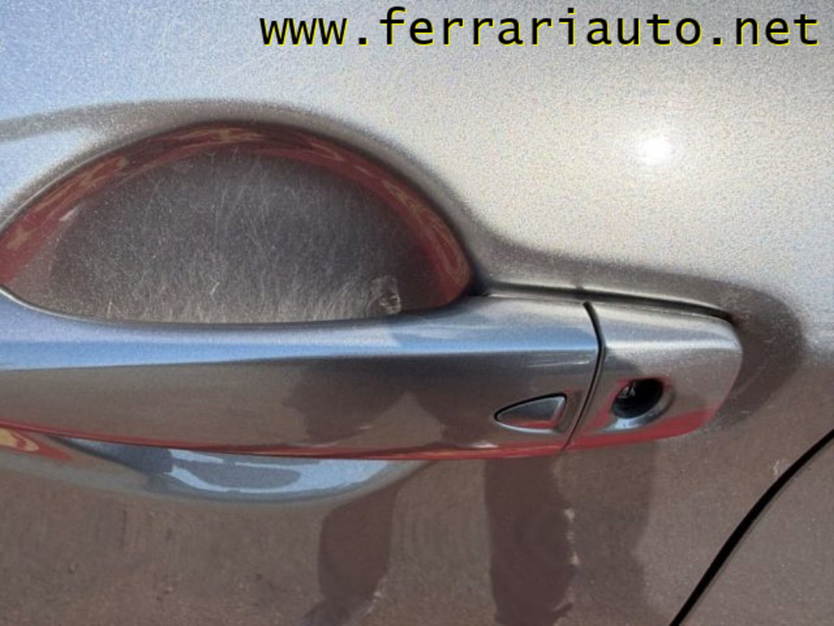 Nissan Qashqai 1.6 dCi 4WD N-Vision (20)