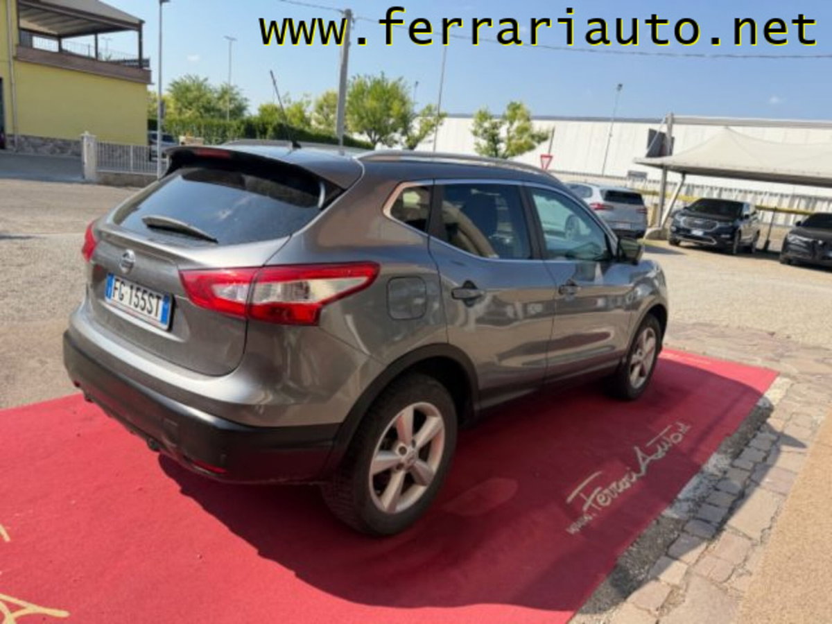 Nissan Qashqai 1.6 dCi 4WD N-Vision (3)
