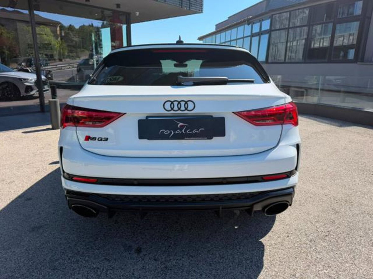 Audi RS Q3 Sportback 2.5 quattro s-tronic (5)