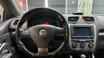 Volkswagen Scirocco 2.0 TFSI (10)