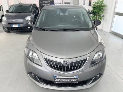 Lancia Ypsilon 1.0 FireFly 5 porte S&S Hybrid Gold Plus (9)