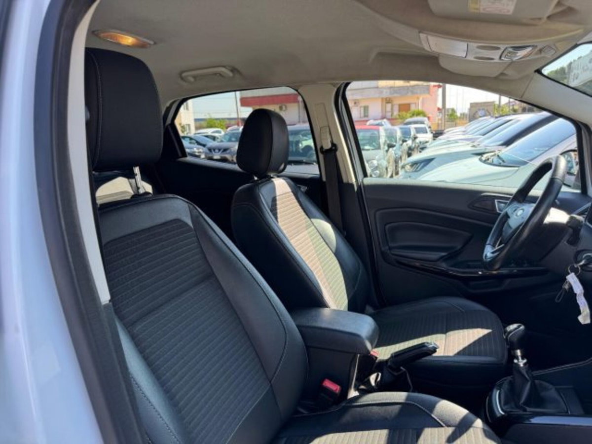 Ford EcoSport 1.0 EcoBoost 125 CV Start&Stop ST-Line (16)