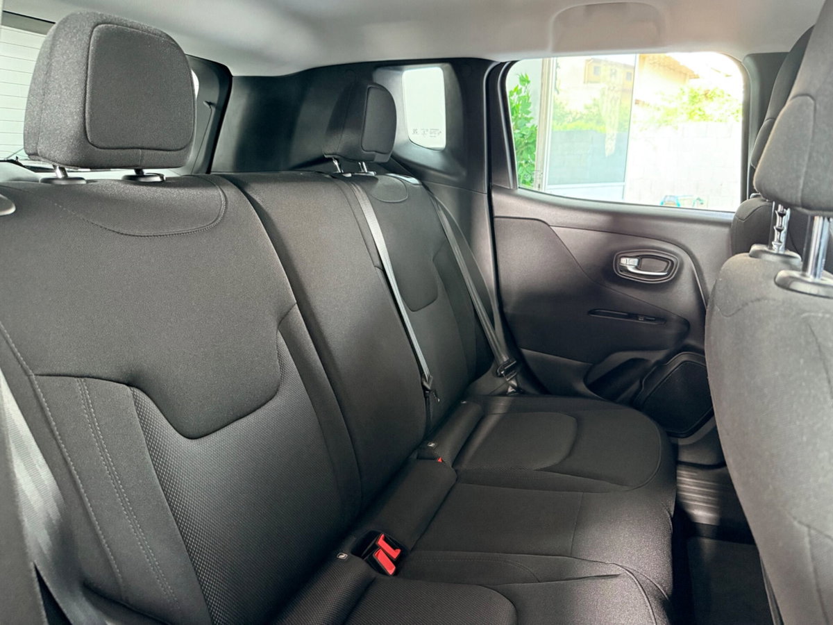 Jeep Renegade 1.6 Mjt 120 CV Longitude (18)