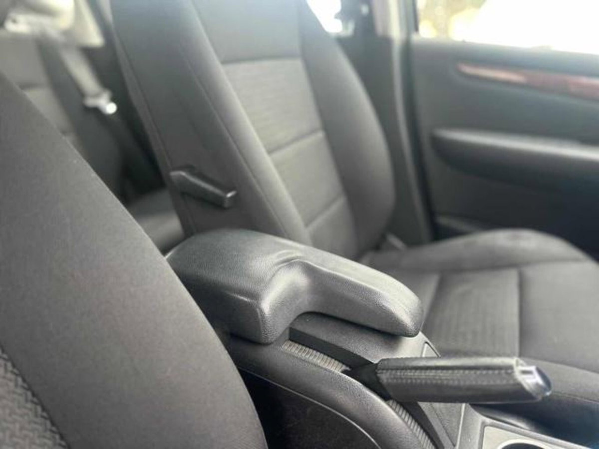 Mercedes-Benz Classe A 180 CDI Avantgarde (14)