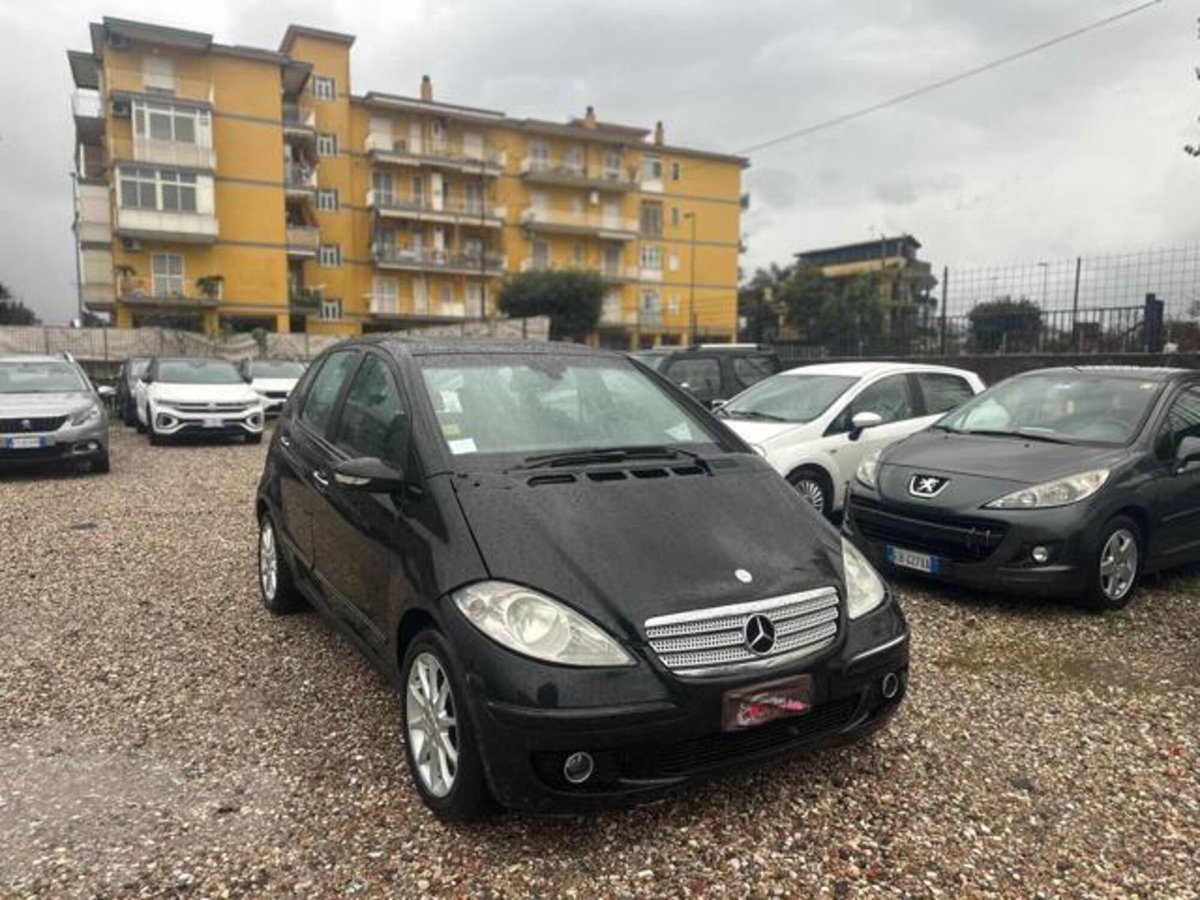 Mercedes-Benz Classe A 180 CDI Avantgarde (2)