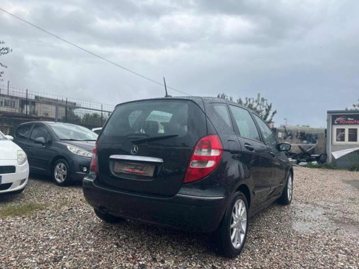 Mercedes-Benz Classe A 180 CDI Avantgarde (6)