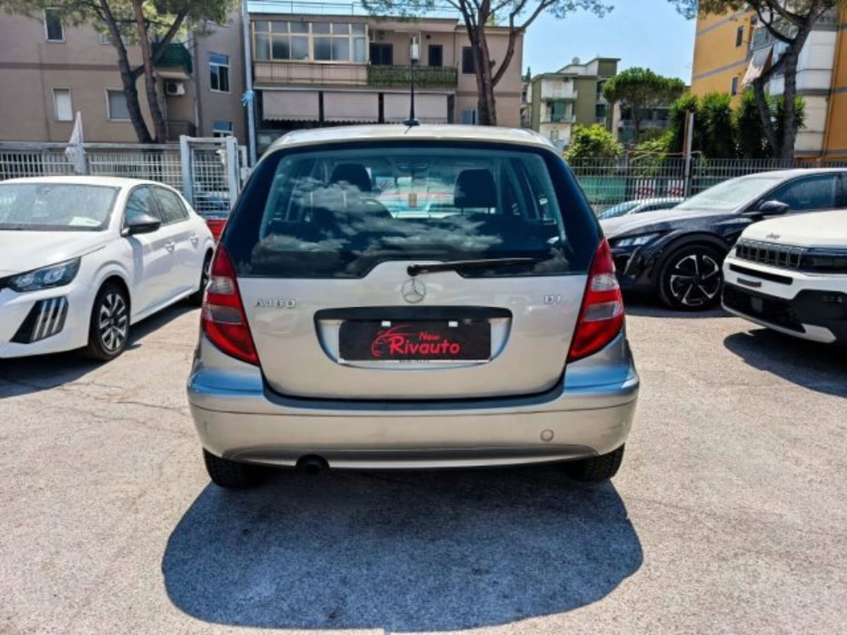 Mercedes-Benz Classe A 180 CDI Avantgarde (5)