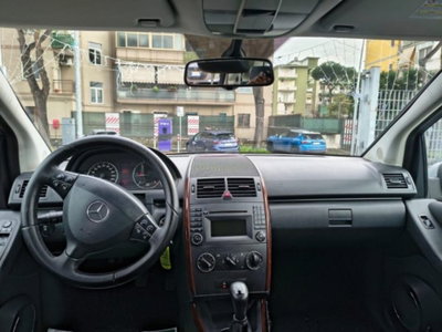Mercedes-Benz Classe A 180 CDI Elegance (11)