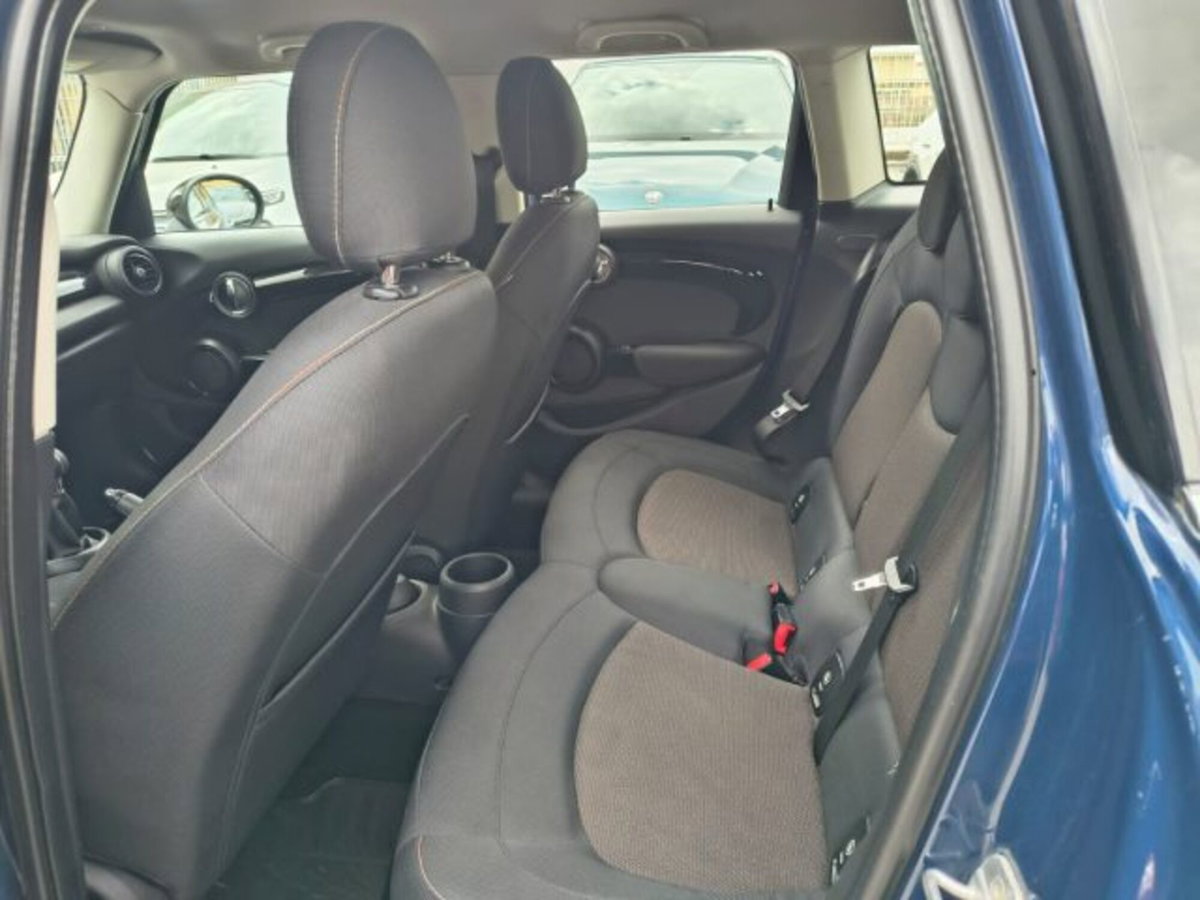 MINI Mini 1.5 One D Business 5 porte (15)