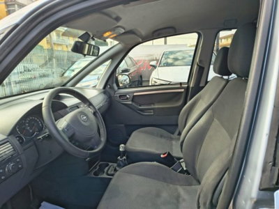 Opel Meriva 1.3 CDTI Cosmo (11)